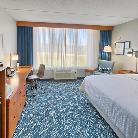 Four Points By Sheraton Raleigh Durham Airport Hotel Морисвил Екстериор снимка